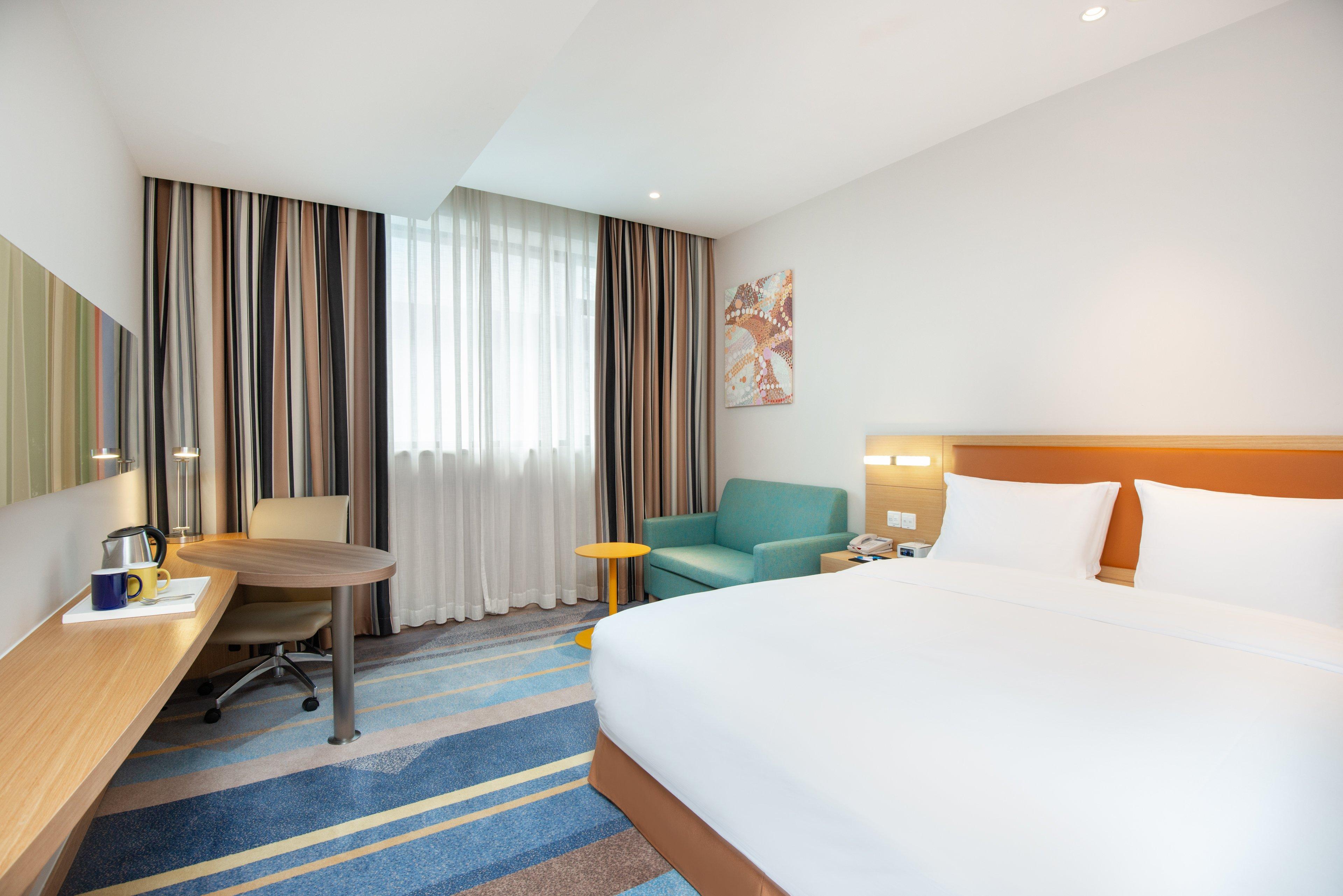 Hotel Express Zhenping By Ihg 3*