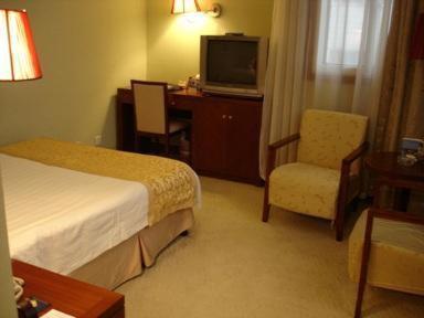 Express Zhenping By Ihg Hotel
