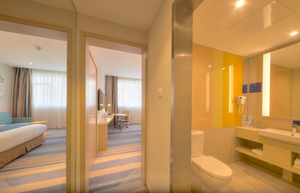 Hotel Express Zhenping By Ihg Shanghai