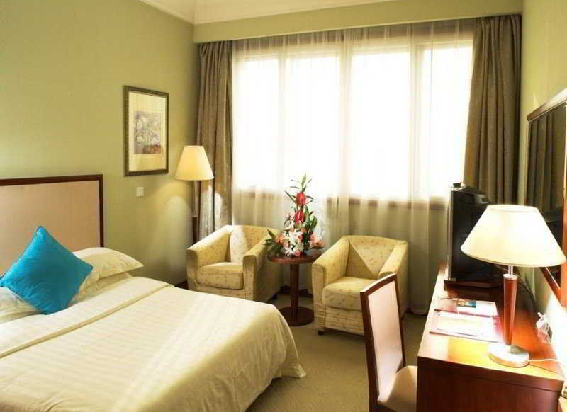 Hotel Express Zhenping By Ihg Shanghai